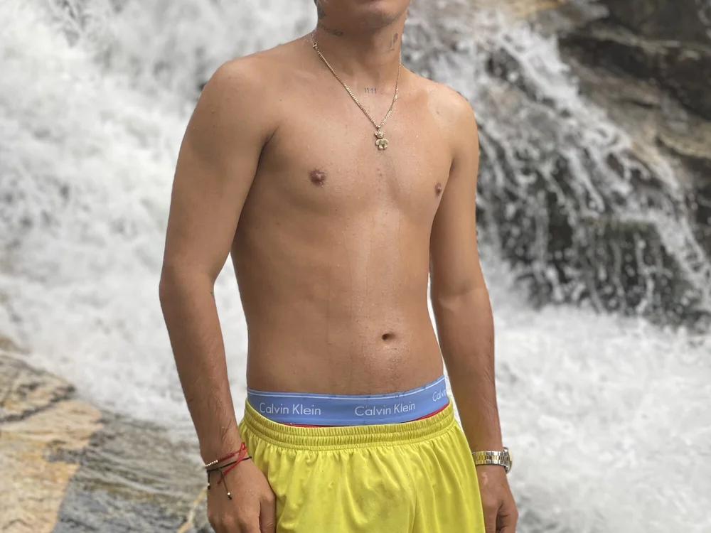 Alessandro_1610 — Stripchat ওয়েবক্যাম মডেল: ছবি