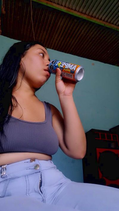 girl_pee — Cam4՝ լուսանկարներ և պրոֆիլ