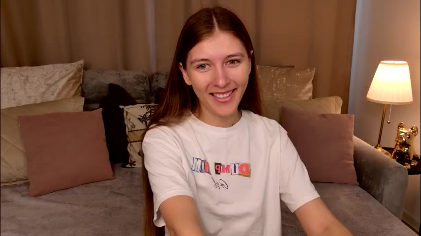 alisawonder – уебкам модел в LiveJasmin: снимки