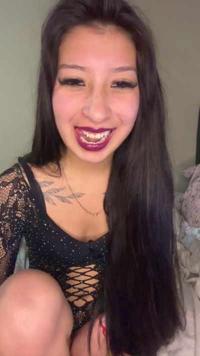 manzanita_01 — Cam4 直播模特：照片与资料