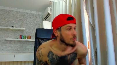 jonahshaw บน Cam4: รูปภาพและโปรไฟล์