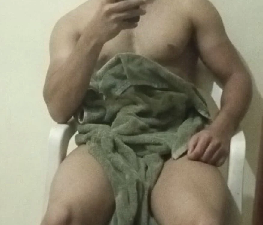 luismanuel_1998, webcammodell på Stripchat: bilder