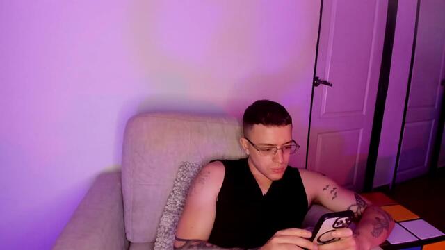 james-coltt, webcammodell på Flirt4Free: bilder