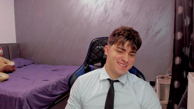 ervin-bloom, webcammodel op Flirt4Free: foto's