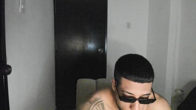 thiago-lugo, model webcam de Flirt4Free: fotos