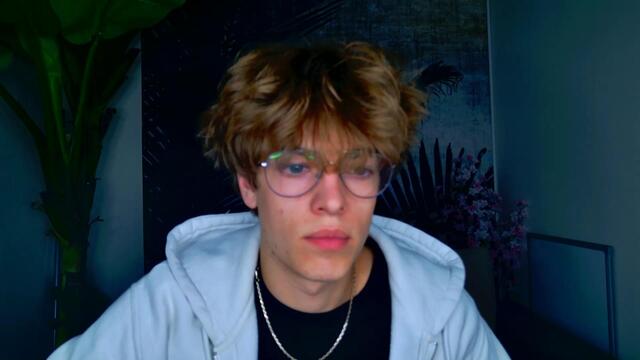 Preview photo of webcam model jacob-vance on Flirt4Free