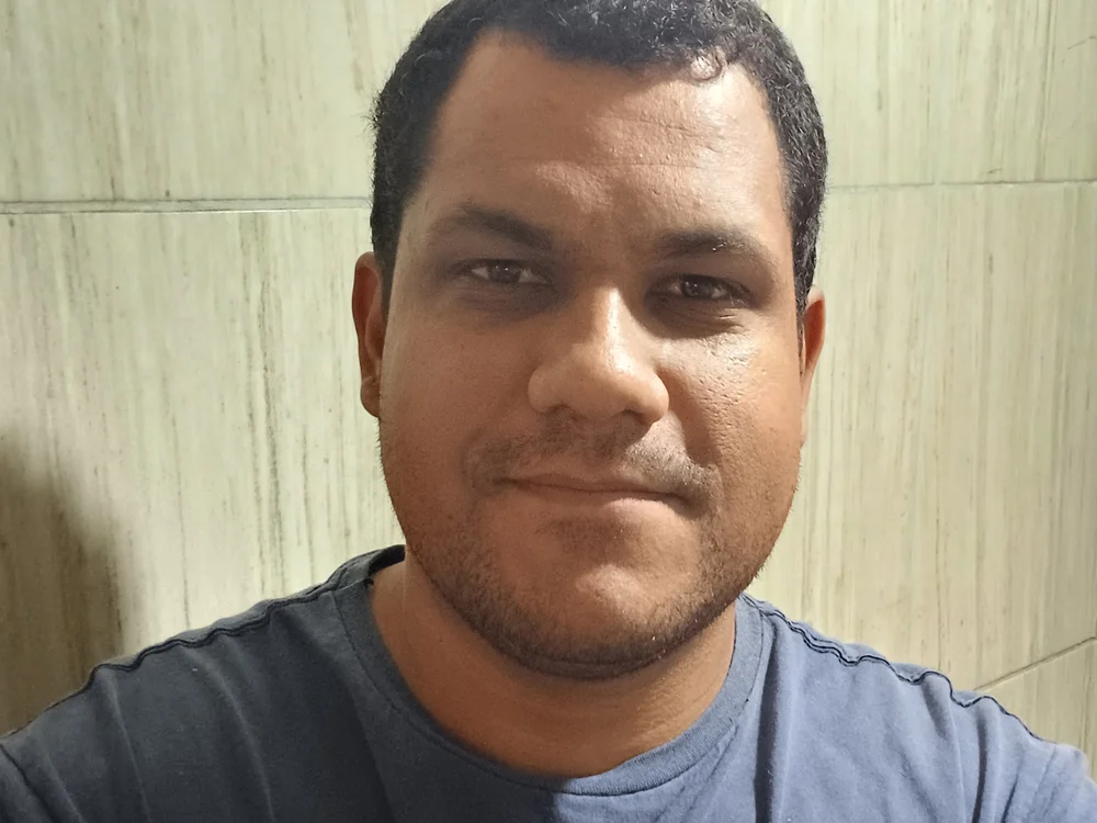 16cmvem, model webcam de Stripchat: fotos
