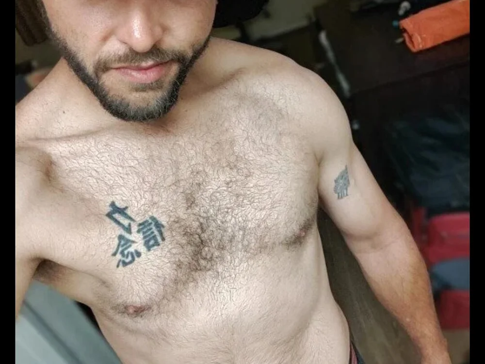 Deedub44 ב-Stripchat: תמונות ופרופיל