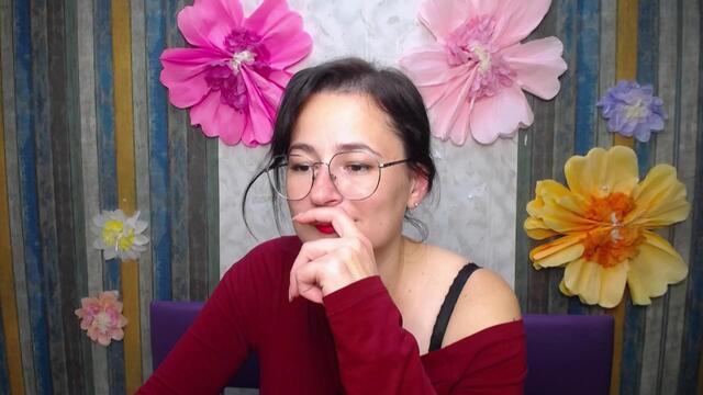 marie-selfi, вебкам модел на Flirt4Free: слике