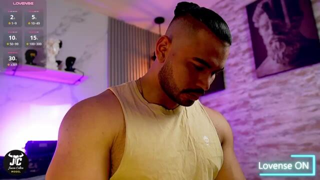 Preview photo of webcam model jaxon-colton on Flirt4Free