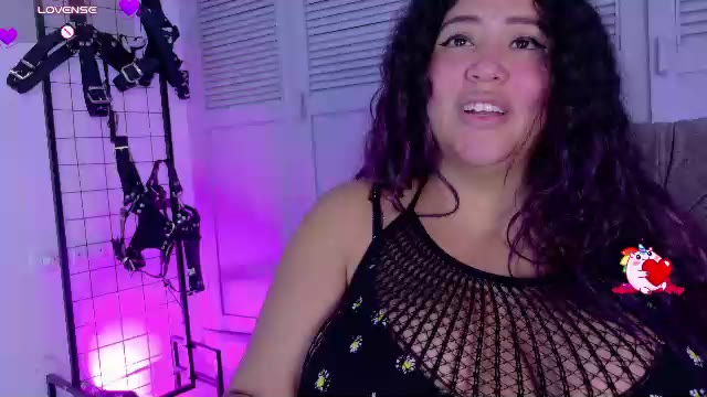 i_am_yours1 — Chaturbate ওয়েবক্যাম মডেল: ছবি
