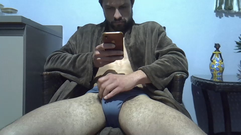 safado24xxx — Cam4 直播模特：照片与资料