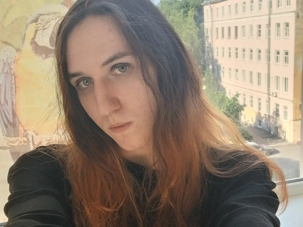 ChrisyBevy na Stripchat: fotky a profil