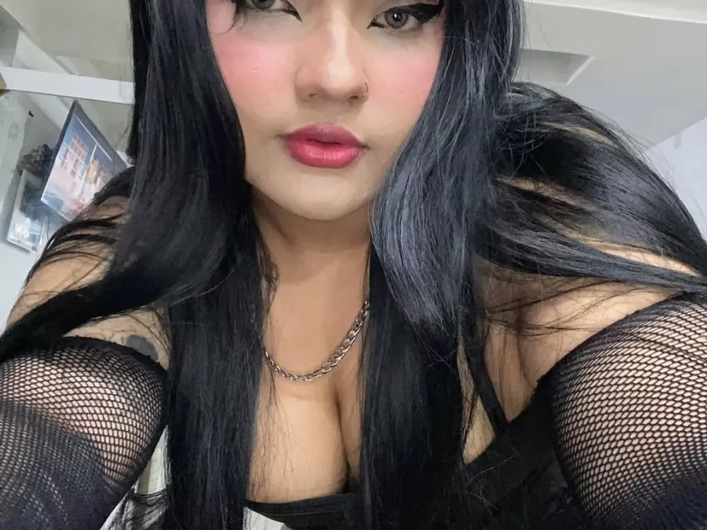 Nath_wet ב-Stripchat: תמונות ופרופיל