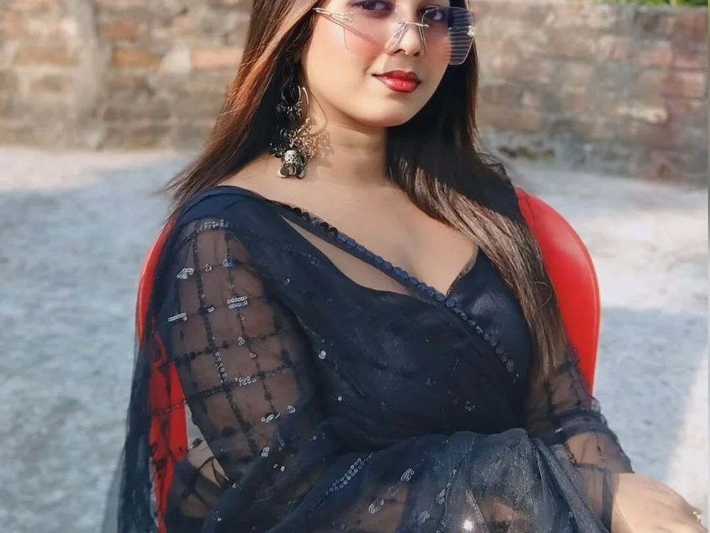 Hey_Shiri_Bhabhi, webcam-malli (Stripchat): kuvat