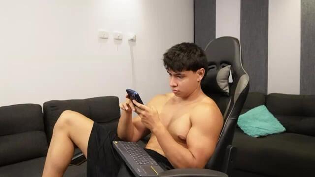 kevin-bray na Flirt4Free: zdjęcia i profil