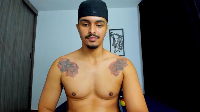 willian-smithh — Flirt4Free वेबकैम मॉडल: फ़ोटो