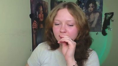 lalice_ (Cam4): fotod ja profiil