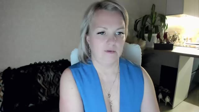 Preview photo of webcam model _emmma_5 on Chaturbate