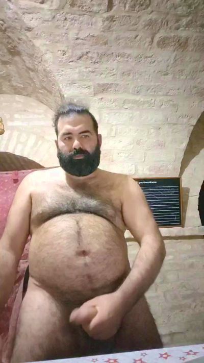 Preview photo of webcam model cerbero31 on Cam4