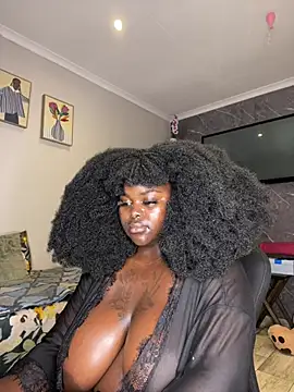 Honeycoco0211, webcammodell på Stripchat: bilder