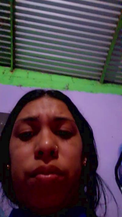 girl_pee, μοντέλο webcam στο Cam4