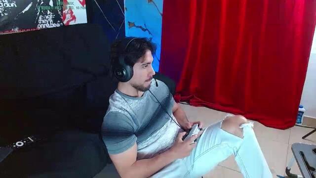 Preview photo of webcam model kyle-volkov on Flirt4Free
