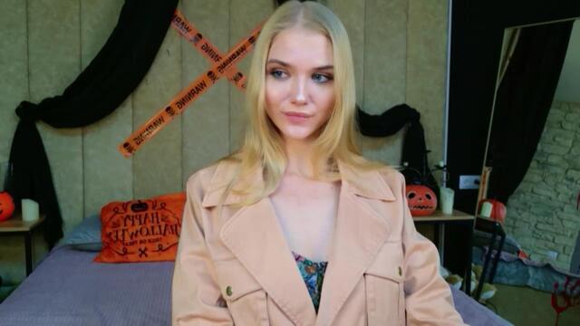 chloe-lins – Webcam-Modell auf Flirt4Free