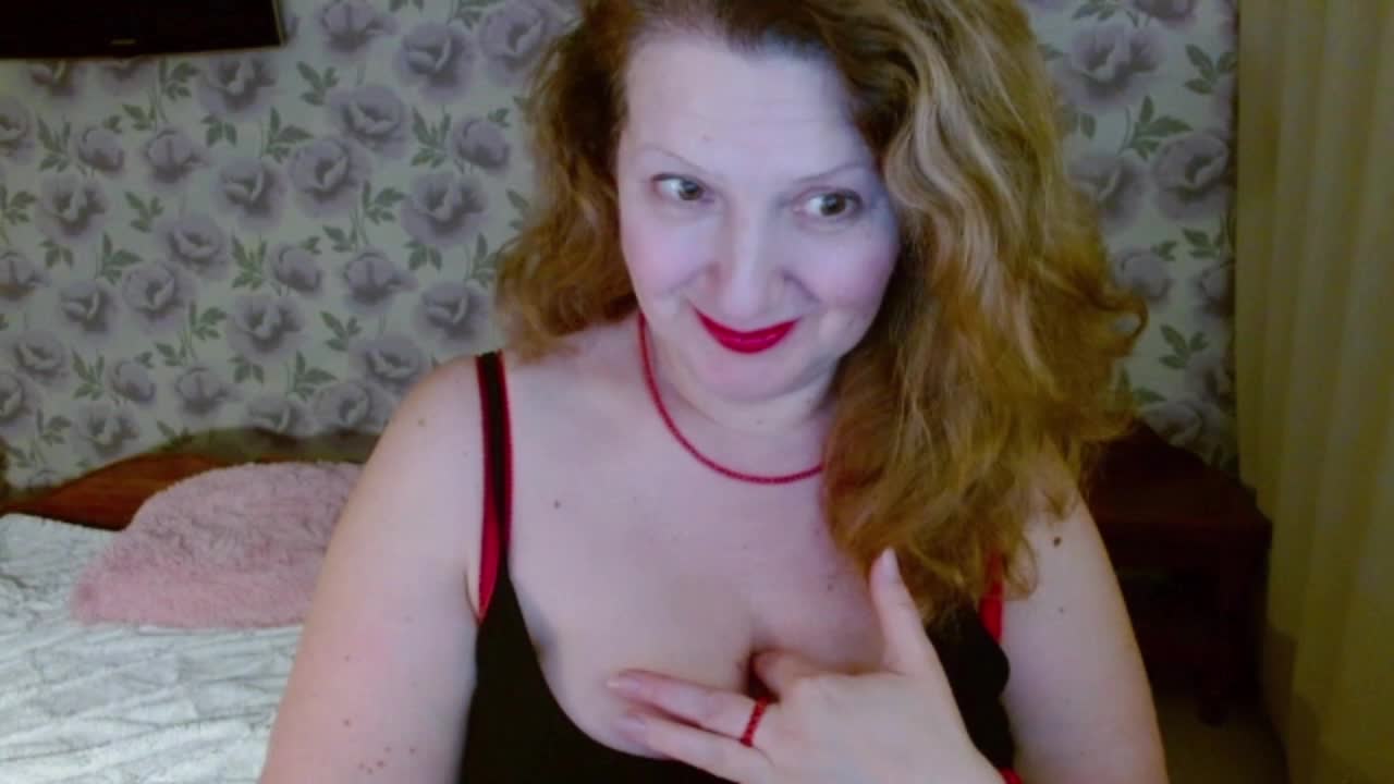 ariaxkiss di XloveCam: foto model webcam