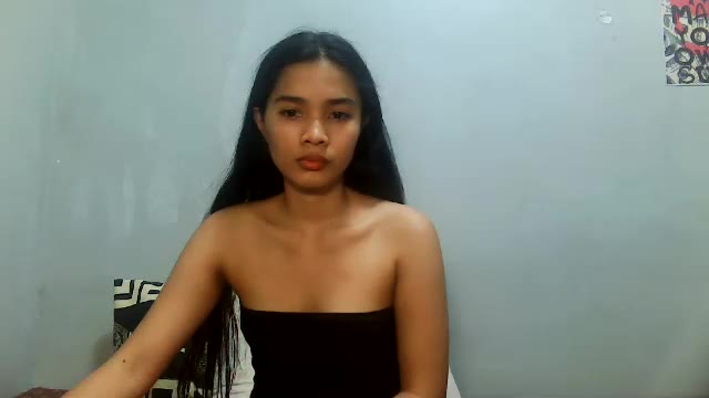 Фото вебкам-модели angelpinay18 на Chaturbate
