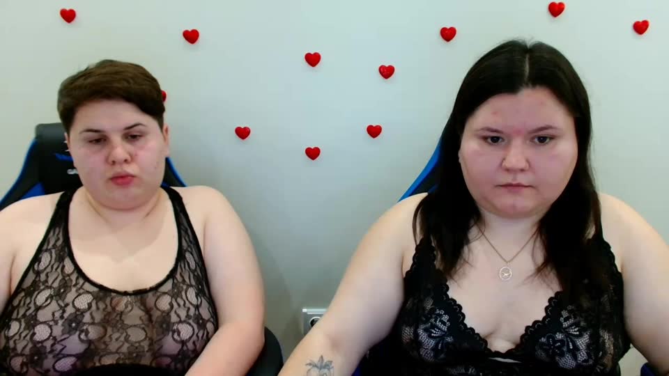 beckyandellen, modelo webcam do XloveCam: fotos