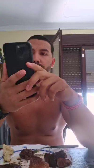 legionarioxxx, modelo webcam de Cam4: fotos