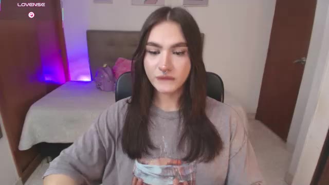 miley_baker, cam model su Chaturbate: foto