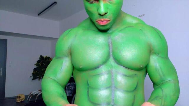 Preview photo of webcam model loki-andersen on Flirt4Free