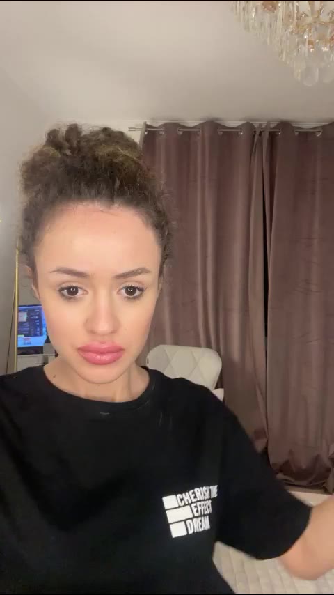 celinecherie — LiveJasmin՝ լուսանկարներ և պրոֆիլ
