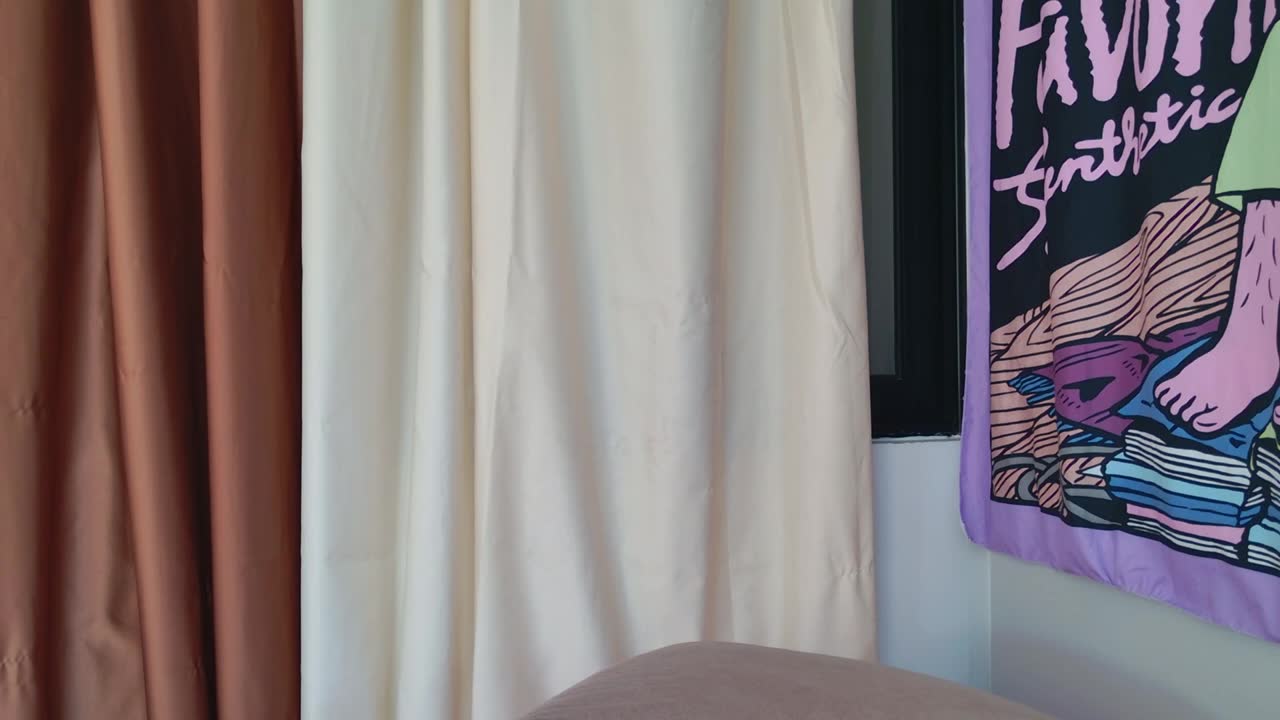 icebenz, webcammodel på XloveCam: fotos