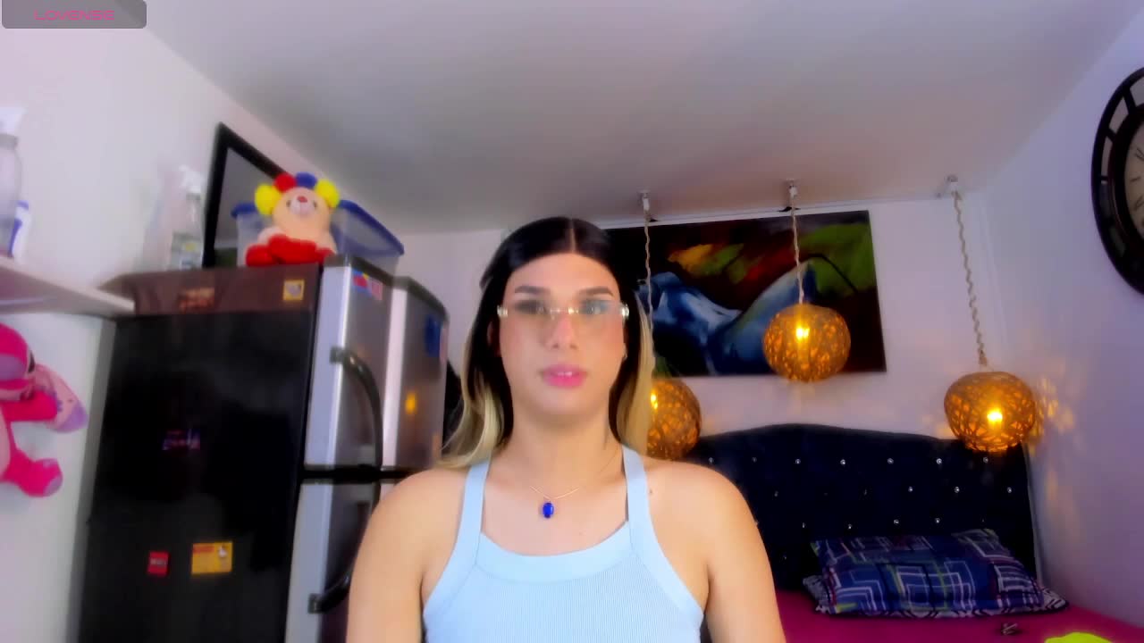 victoriaaleia (XloveCam): nuotraukos, profilis