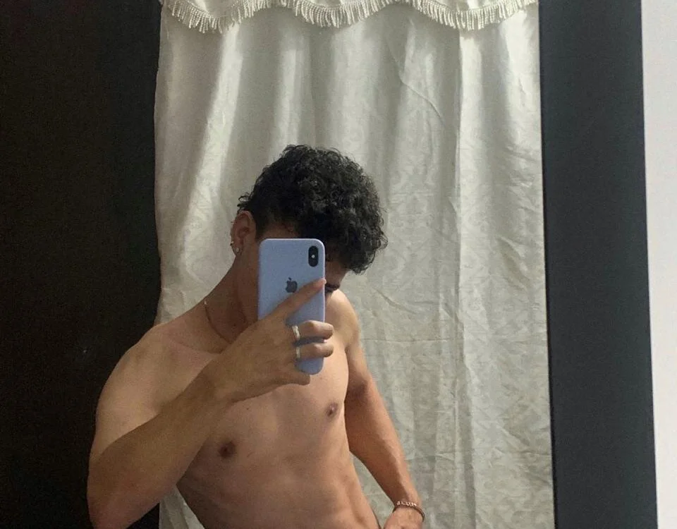 sebascuterouss (Stripchat): fotod ja profiil