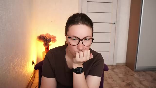cute_darina, webcammodell på Chaturbate: bilder