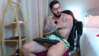 johnklleyn на Cam4: слики и профил
