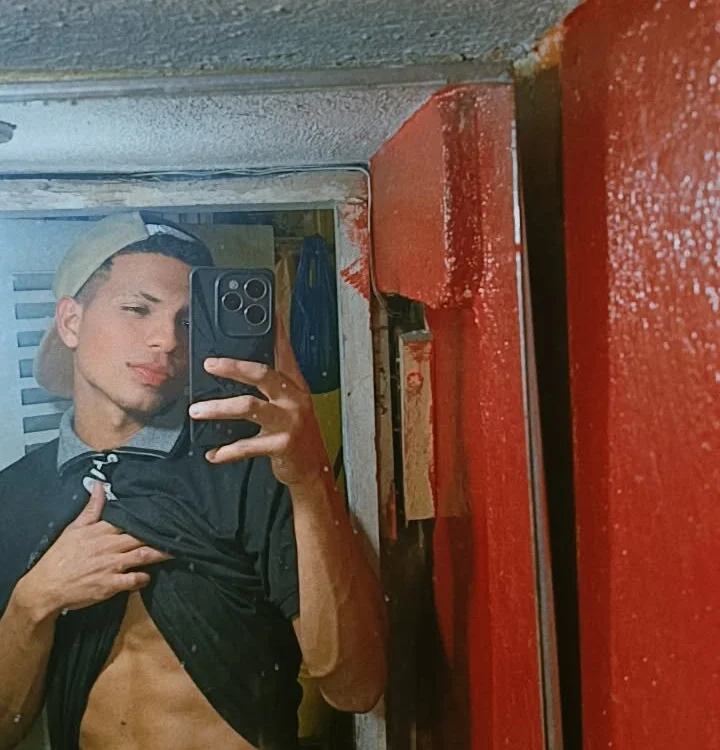 Orly05 na Stripchat: zdjęcia i profil