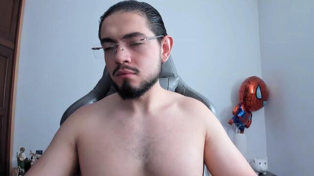 luigi-white (Flirt4Free): nuotraukos, profilis