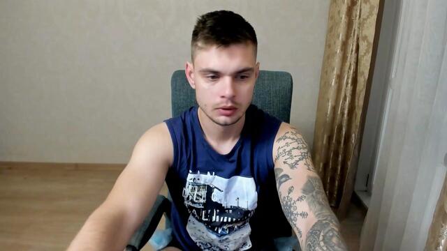 maks-wolfes – Flirt4Free webkamerás modell