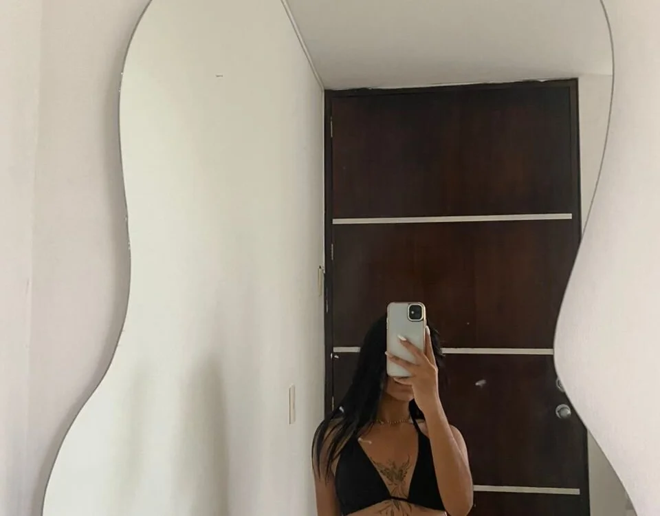 Evil_Giirls บน Stripchat: รูปภาพและโปรไฟล์