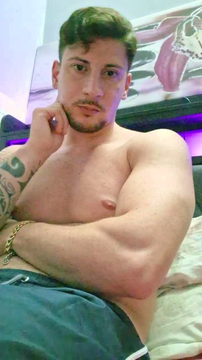 friend999 — Cam4՝ լուսանկարներ և պրոֆիլ