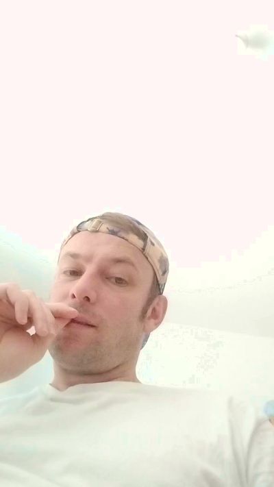 ben2415 – уебкам модел в Cam4: снимки