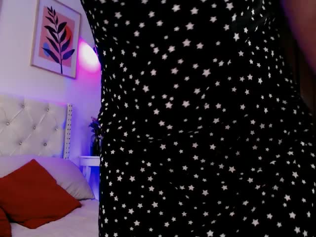 goddessbar — XloveCam वेबकैम मॉडल: फ़ोटो