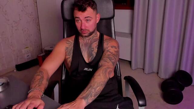 big-zacky, μοντέλο webcam στο Flirt4Free