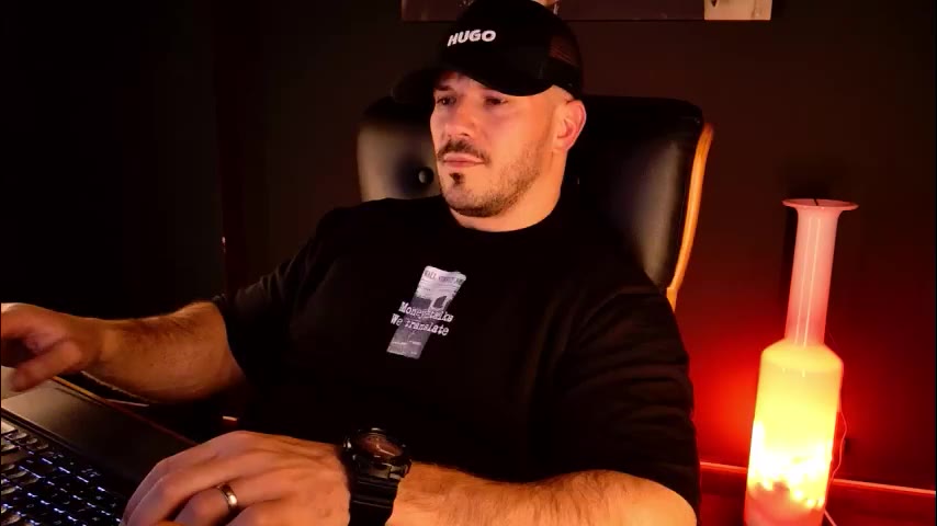 angeloeric, webcam model na LiveJasmin: slike