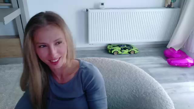 Фото вебкам-модели deidi_sweet на Chaturbate